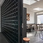 Loizos Stylish Residences Lejlighedshotel
