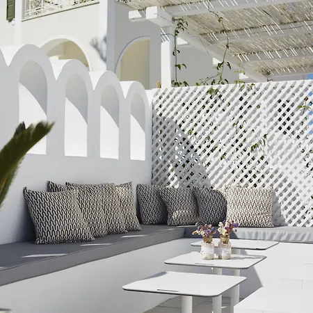 Apartmanhotel Loizos Stylish Residences Fíra