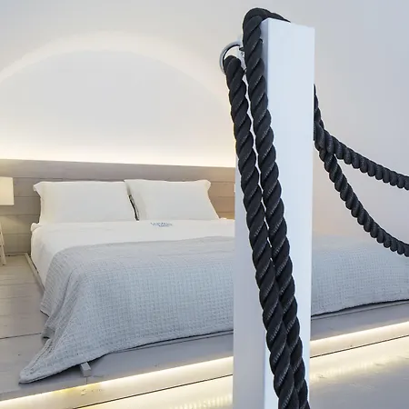 Loizos Stylish Residences Aparthotel 4*