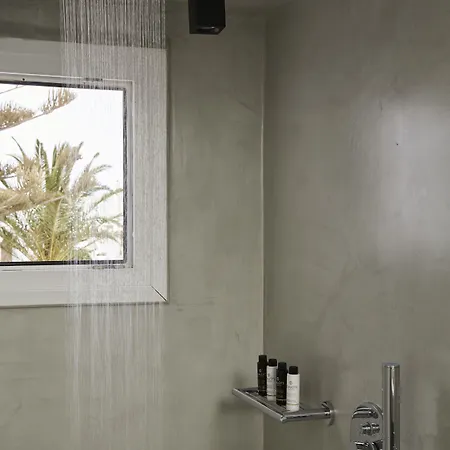 Loizos Stylish Residences Aparthotel