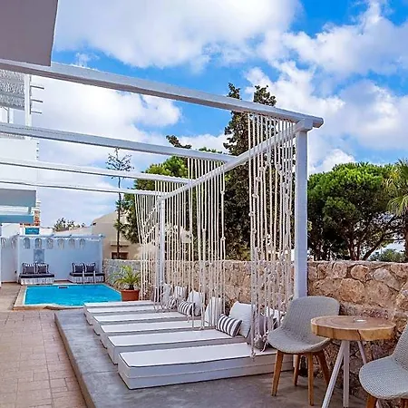 Loizos Stylish Residences 4*