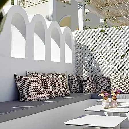 Loizos Stylish Residences شقة فندقية ثيرا
