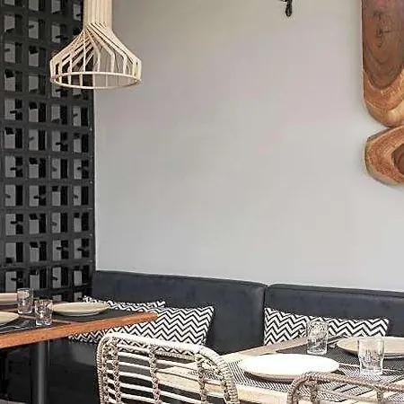 Loizos Stylish Residences Aparthotel