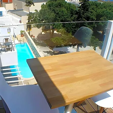Loizos Stylish Residences