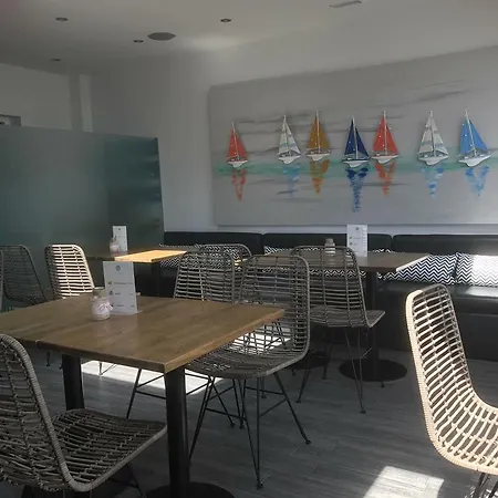 Loizos Stylish Residences Aparthotel