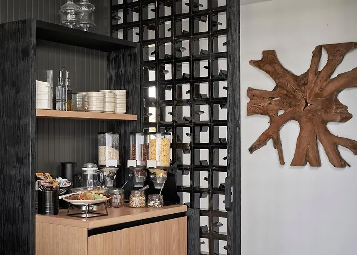 Loizos Stylish Residences Апарт-отель 4*