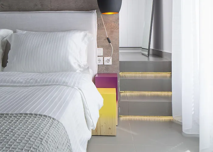 Loizos Stylish Residences Апарт-отель