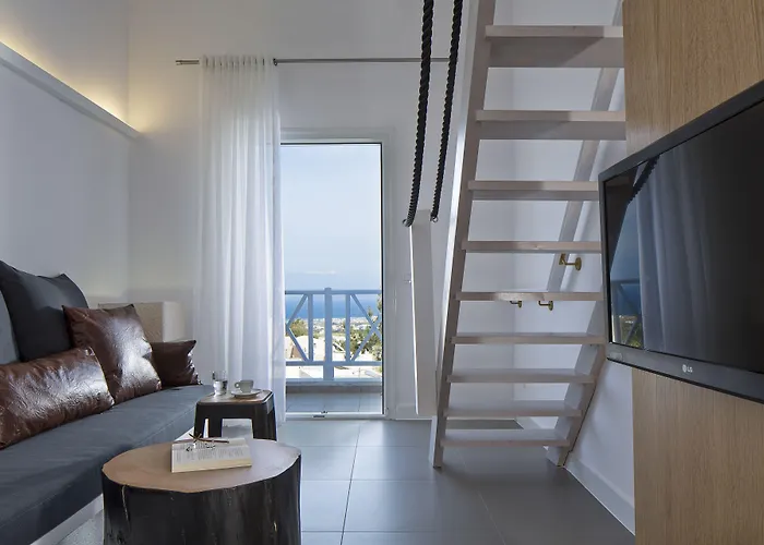 Loizos Stylish Residences Тира