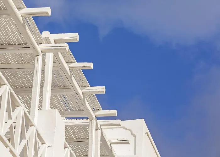 Loizos Stylish Residences Апарт-отель