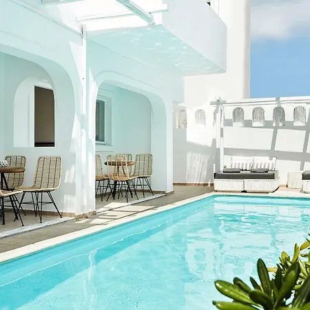 Apartahotel Loizos Stylish Residences Fira (Santorini)